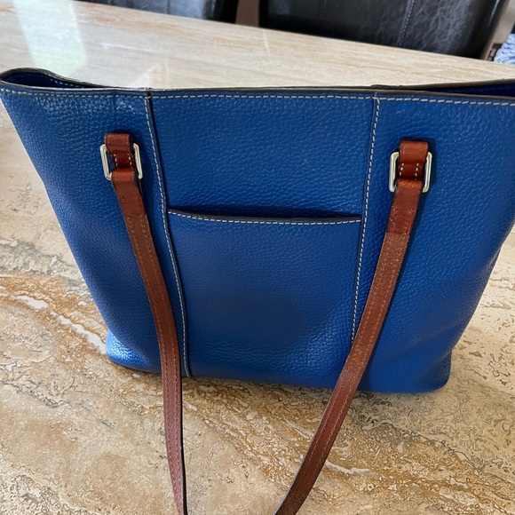 Dooney &Bourke purse, royal blue, great condition. - Picture 2 of 5